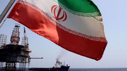 イランの石油収入が9か月間で340億ドルに