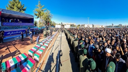 (FOTO) Funerali dei martiri di Kerman - 1