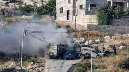 (VIDEO) Bomba contro bulldozer israeliano a Tulkarem
