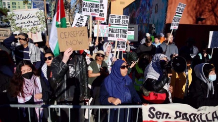 Proteste gegen Waffenstillstand im Gazastreifen unterbrechen Rede von US-Vizepräsidentin Harris in Kalifornien