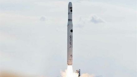 欧美媒体报道伊朗发射本土卫星的消息