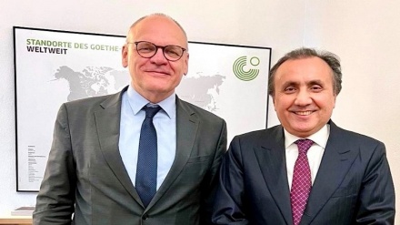 دیدار سفیر تاجیکستان در آلمان با  مدیرکل انستیتو گوته