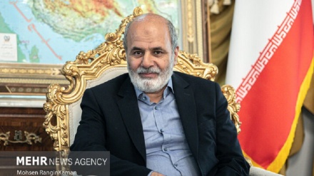 İran Ulusal Yüksek Konseyi Sekreteri, Irak Başbakanı ile görüştü