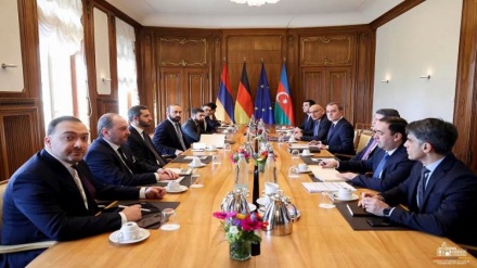 Բեռլինում մեկնարկել է Հայաստանի և Ադրբեջանի ԱԳ նախարարների միջև բանակցությունների երկրորդ օրը