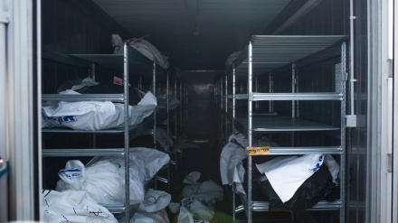 צבא ישראל טוען כי הוא מוציא גופות מקברים מפני 