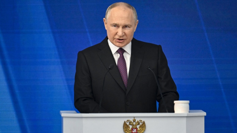 Putin paralajmëron Perëndimin për rrezikun e luftës bërthamore mbi trupat në Ukrainë