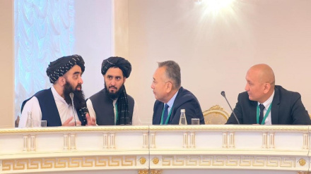 قرغزستان کښې د افغانستان په سیاسي ، اقتصادي او بشري حالت غونډه کیږي جزیات دلته لرو