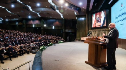 (FOTO DEL GIORNO) Majlis, raduno candidati ai seggi di Tehran