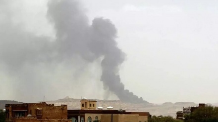 Avionët luftarakë amerikano-britanikë bombarduan portin Hodeidah të Jemenit