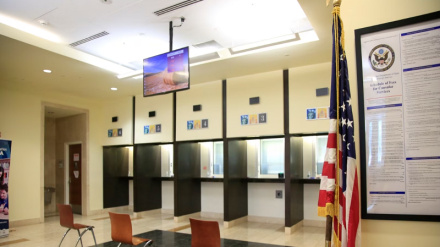 امریکا په کابل کې د قونسلي خدمتونو د بېرته پيل امکان څېړي