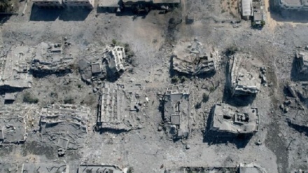 Gaza, città distrutta, ONU: territorio palestinese è inabitabile