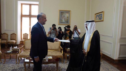 Irans Außenminister empfängt Botschaft des saudischen Königs Salman an Präsident Raisi