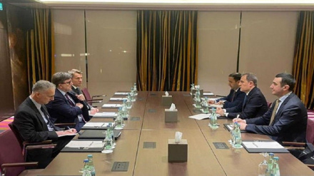 Բայրամովը՝ ամերիկացի պաշտոնյայի հետ հանդիպմանը. Հայաստանը պետք է հրաժարվի իր պահանջներից