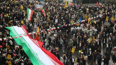 Pawai Peringatan Kemenangan Revolusi Islam ke-45 Jadi Perhatian Media Internasional