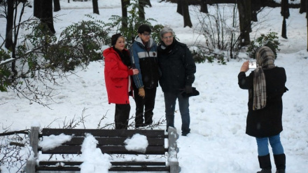 (FOTO) Giorno di neve a Rasht