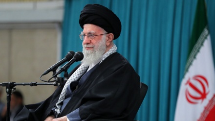 Pesan Ayatullah Khamenei, Berpartisipasi dalam Pemilu, Jaga Persatuan Nasional