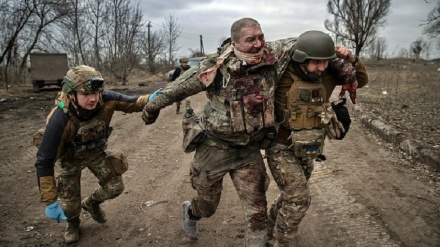यूक्रेन, फ़्रंट लाइन से भाग खड़े हुए सैनिक