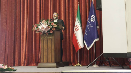 Իսլամական մշակույթի և առաջնորդության նախարարության նախաձեռնությամբ  կայացել է իսլամական հեղափոխության հաղթանակի 45 ամյակին  նվիրված միջոցառում՝ կրոնական փոքրամասնությունների պատվին