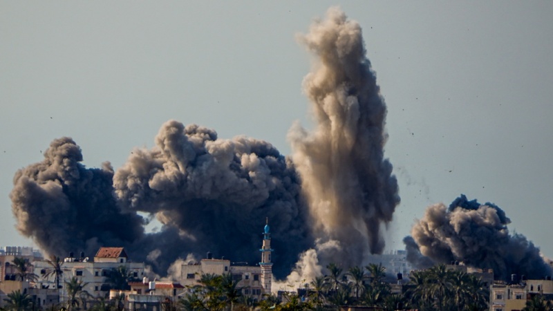kota Rafah, di selatan Jalur Gaza, diserang Zionis
