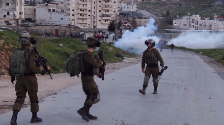 Palestinians hold funeral of teen murdered by Israeli forces in West Bank 