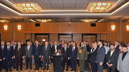 İslam Devrimi'nin zafer yıl dönümü Türkiye'de kutlandı