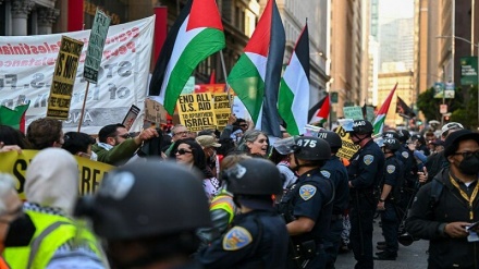 تظاهرات اعتراضی مردم آمریکا و بزرگداشت نظامی معترض به جنایات اسراییل