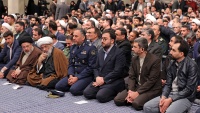イランイスラム革命最高指導者のアリー・ハーメネイー師とイラン北西部・東アーザルバーイジャーン州の人々数千人の面会