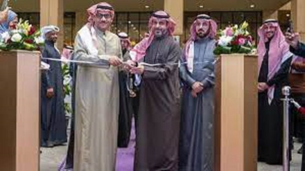 سعودي عربستان په لومړي ځل د هنرونو پوهنخی پرانیست