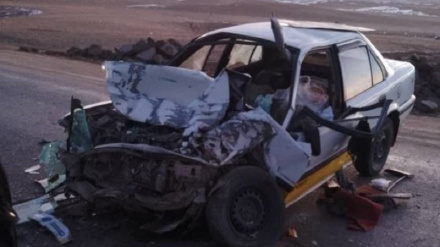 میدان وردګو کې د ټرافیکي پېښې له امله درې کسان مړه او درې نور ټپیان دي