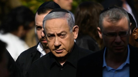 İşgalci rejim İsrail'de eski askerî yetkililer Netanyahu'nun görevden alınması için Yüksek Mahkeme'ye başvurdu