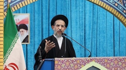 Imami i xhumasë në Teheran: Qëllimi i luftës së armikut kundër Gazës është të ndryshojë hartën e Azisë Jugperëndimore