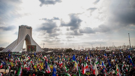 Hari Ini, Bangsa Iran Peringati Kemenangan Revolusi Islam