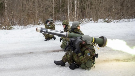 Sistemet e raketave Javelin të dhuruara nga Estonia mbërrijnë në Ukrainë