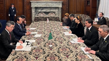 Türkmenistan we Ýaponiýa parlamentara gepleşikleri giňeltmegi maksat edinýär