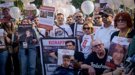 קרובי אסירים: שיהיה ברור לקבינט כי אי אפשר לחלץ את כולם במבצע צבאי