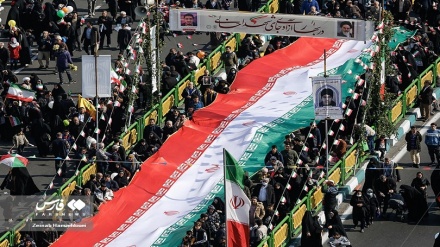 Großatriger 22. Bahman-Fußmarsch in Iran