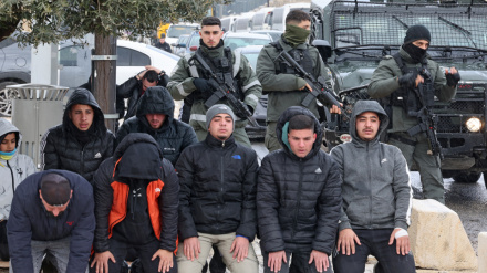 Israeli restrictions prevent thousands from attending al-Aqsa Friday prayers