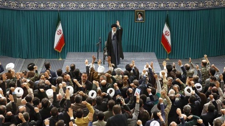 Ajetollah Khamenei: Rruga e reformave kalon përmes zgjedhjeve