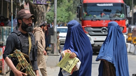 انتقاد دیده‌بان حقوق بشر: برخورد طالبان با زنان «جنایت بشری» است