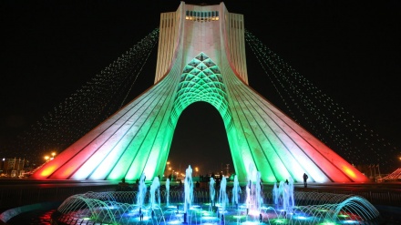 伊朗伊斯兰革命胜利周年纪念日开始