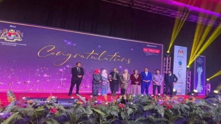 Ирандық дарынды әйел Малайзияда Ислам әлемі конгресінің жүлдесін жеңіп алды  