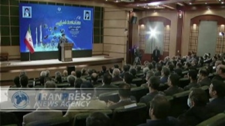 Eýranyň prezidenti: Sanksiýalary ýeňdik