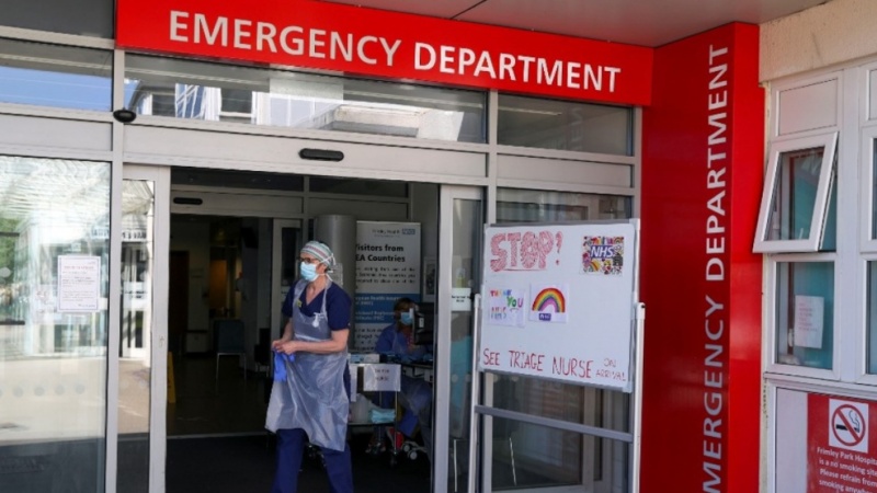 UK health crisis: Over 1.5m patients waited at least 12 hours in A&E in past year