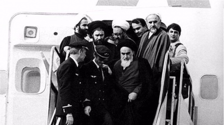  Iran kicks off the Ten-Day nationwide ceremonies marking 45th anniversary of Islamic Revolution 