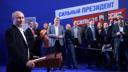 रूस, राष्ट्रपति चुनाव में कौन दे रहा है पुतिन को कड़ी टक्कर