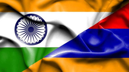 Hindistan Azərbaycana acıq verir