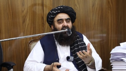 متقی: در افغانستان دین از سیاست جدا نیست