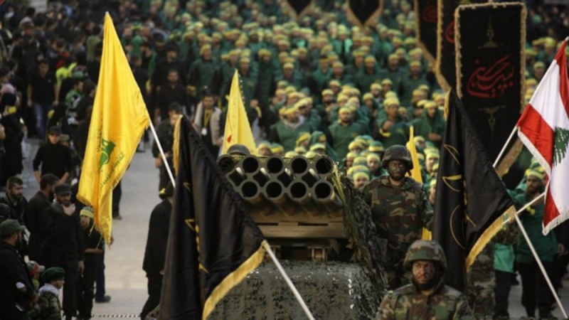 Massive Stromausfälle nachdem Hisbollah Dutzende Vergeltungsraketen auf israelische Standorte abfeuert
