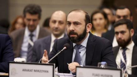 Տարածաշրջանային ենթակառուցվածքների ապաշրջափակումը պետք է տեղի ունենա հավասարության և փոխադարձության սկզբունքների հիման վրա․ Միրզոյան