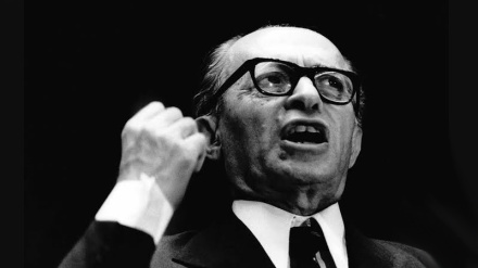 Menahem Begin, terrorista israeliano premio Nobel per la pace + FOTO